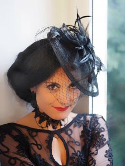 CAPPELLO IN STILE VINTAGE...